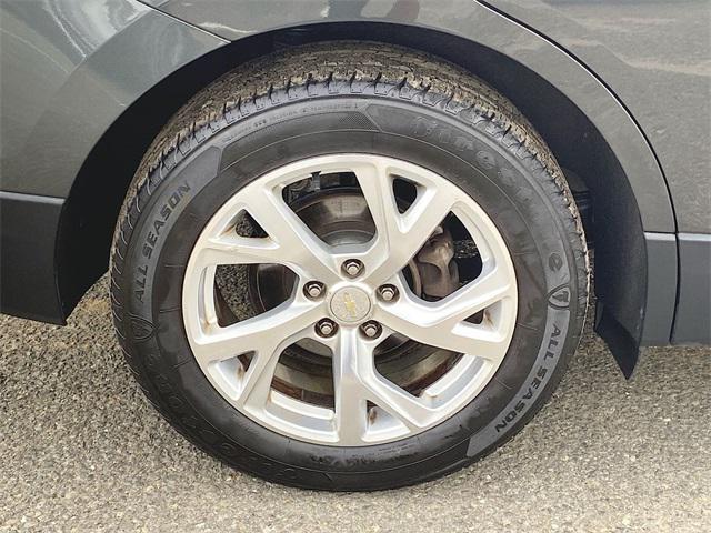 Photo of 2020 Nightfall Gray Metallic Chevrolet Equinox
