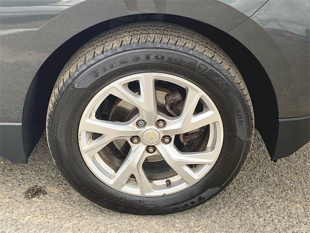 Photo of 2020 Nightfall Gray Metallic Chevrolet Equinox