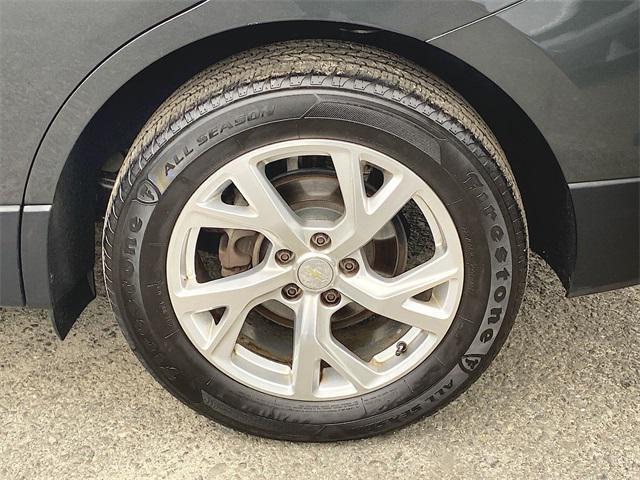 Photo of 2020 Nightfall Gray Metallic Chevrolet Equinox