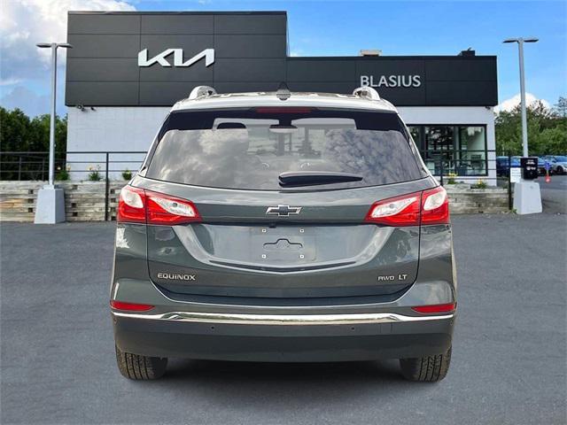 Photo of 2020 Nightfall Gray Metallic Chevrolet Equinox
