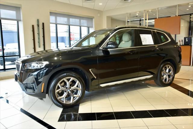 Photo of 2022 Black Sapphire Metallic BMW X3