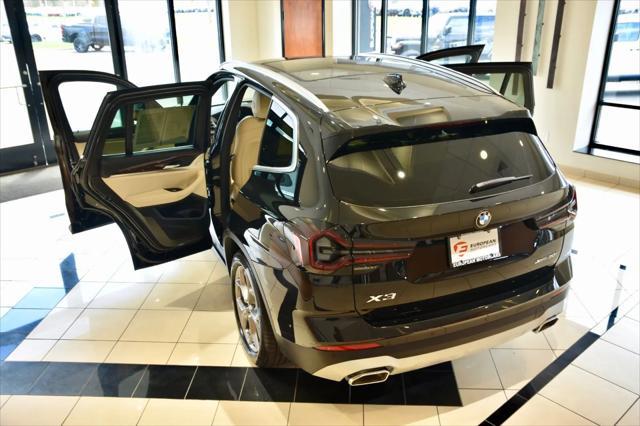 Photo of 2022 Black Sapphire Metallic BMW X3
