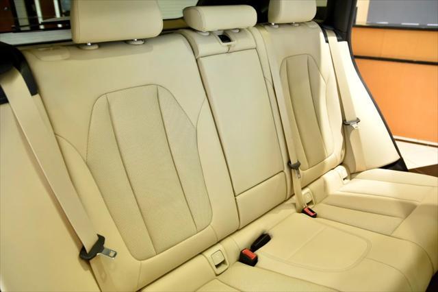 Photo of 2022 Black Sapphire Metallic BMW X3