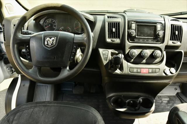 Photo of 2015 Bright White Clearcoat RAM ProMaster 2500