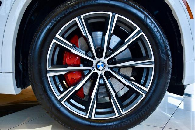 Photo of 2022 Alpine White BMW X5