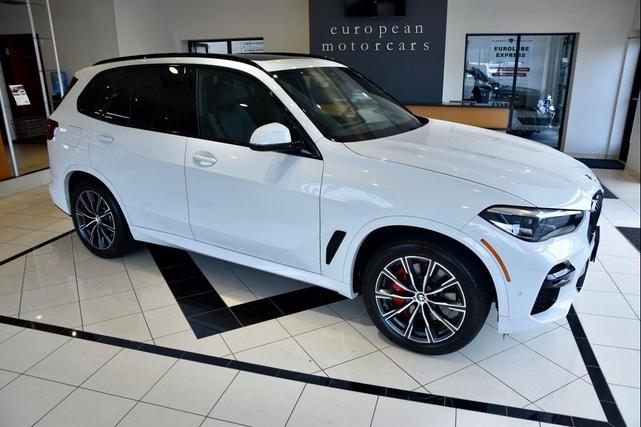 Photo of 2022 Alpine White BMW X5