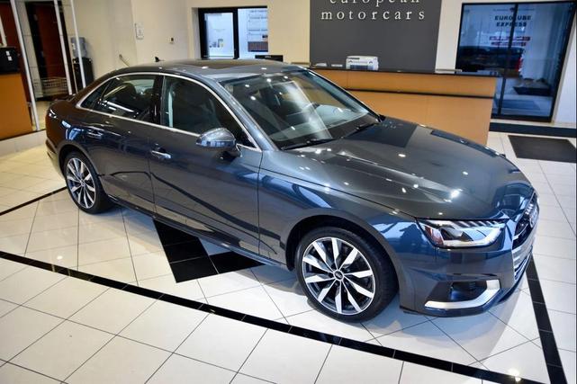 Photo of 2022 Manhattan Gray Metallic Audi A4
