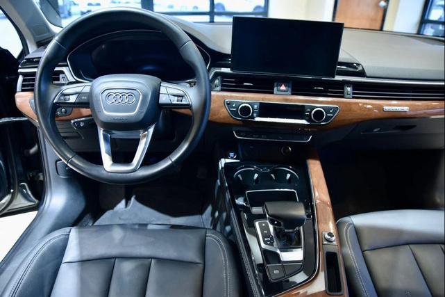 Photo of 2022 Manhattan Gray Metallic Audi A4