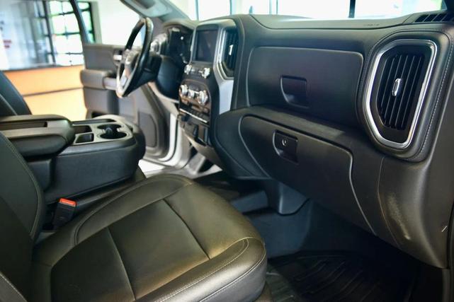 Photo of 2021 Summit White GMC Sierra 1500
