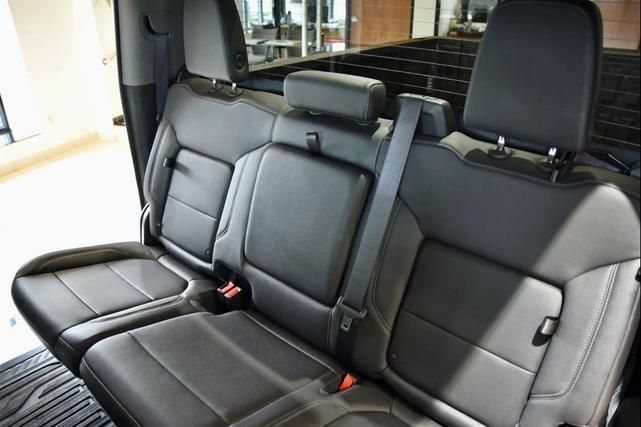Photo of 2021 Summit White GMC Sierra 1500