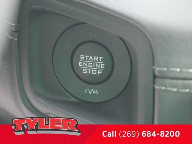 Photo of 2025 Bright White Jeep Wrangler