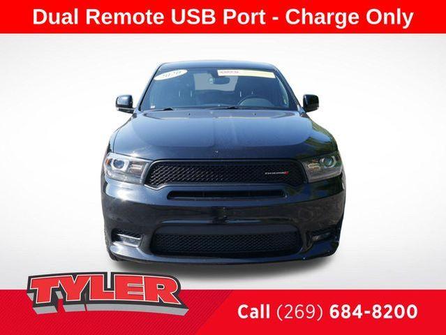 Photo of 2020 DB Black Crystal Clearcoat Dodge Durango
