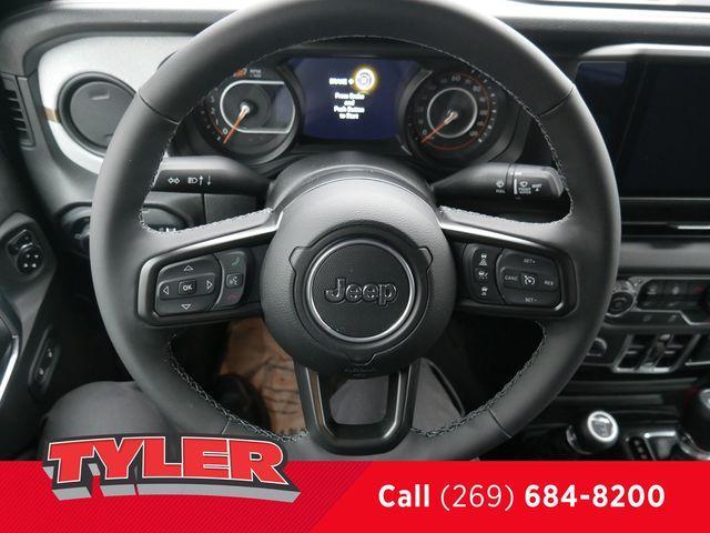 Photo of 2025 Fathom Blue Pearlcoat Jeep Wrangler