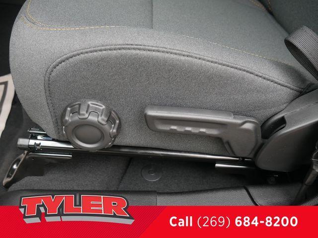 Photo of 2025 Fathom Blue Pearlcoat Jeep Wrangler