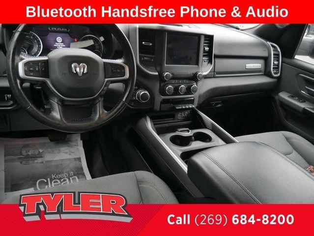 Photo of 2022 Patriot Blue Pearlcoat RAM 1500