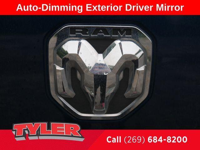 Photo of 2022 Patriot Blue Pearlcoat RAM 1500