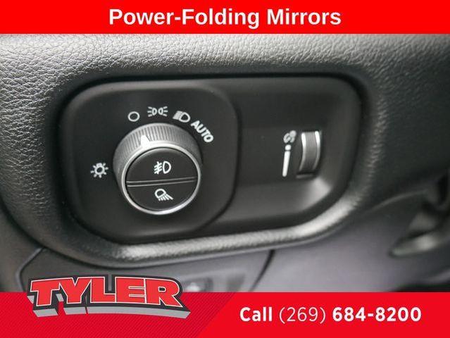 Photo of 2022 Patriot Blue Pearlcoat RAM 1500
