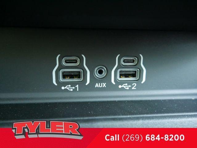 Photo of 2026 Bright White RAM 1500