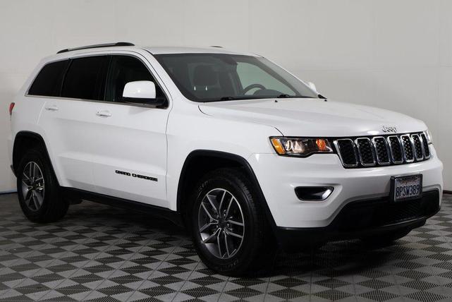 Photo of 2020 Bright White Clearcoat Jeep Grand Cherokee