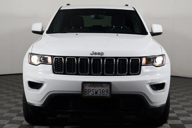 Photo of 2020 Bright White Clearcoat Jeep Grand Cherokee