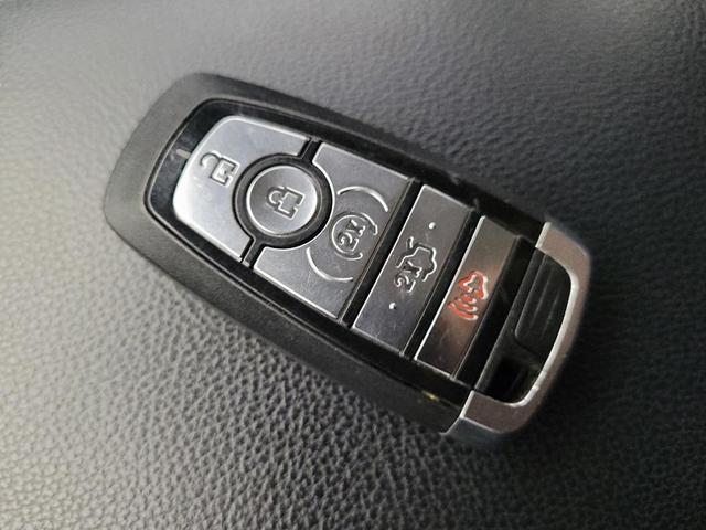 Photo of 2017 Ingot Silver Metallic Ford Fusion Energi