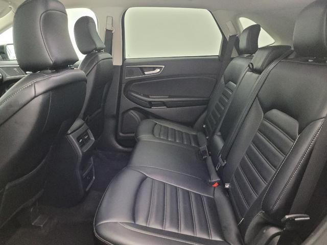 Photo of 2024 Agate Black Metallic Ford Edge
