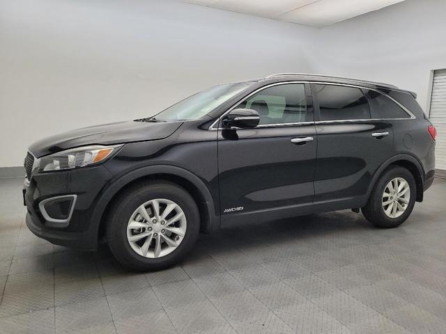 Photo of 2016 Ebony Black Kia Sorento