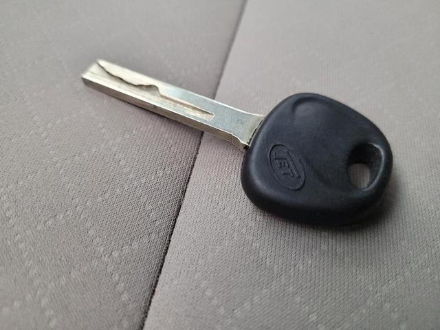 Photo of 2016 Ebony Black Kia Sorento