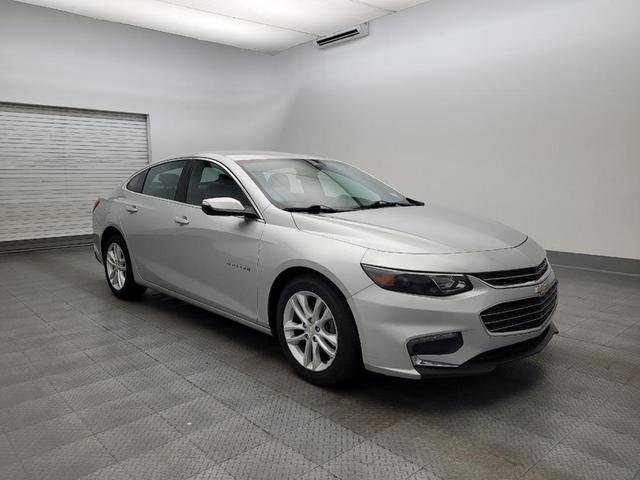 Photo of 2017 Silver Ice Metallic Chevrolet Malibu