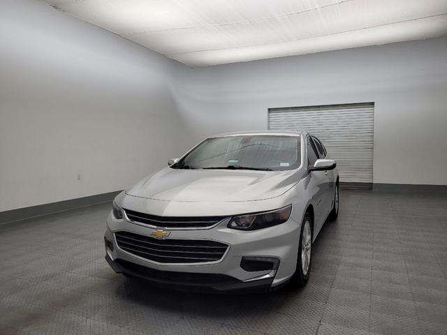 Photo of 2018 Silver Ice Metallic Chevrolet Malibu