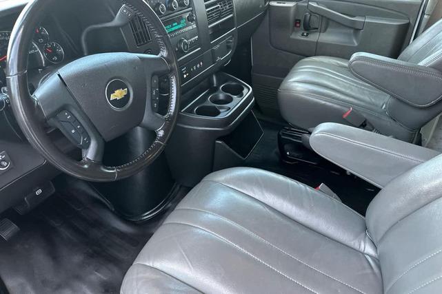 Photo of 2022 Summit White Chevrolet Express 2500