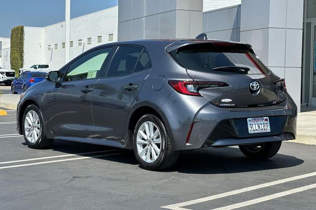 Photo of 2023 Magnetic Gray Metallic Toyota Corolla
