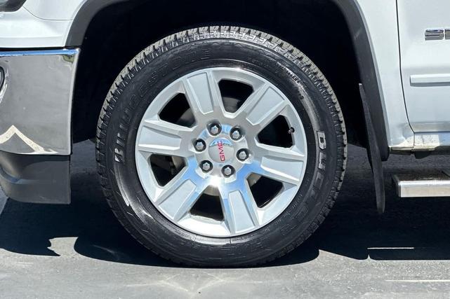 Photo of 2017 Summit White GMC Sierra 1500