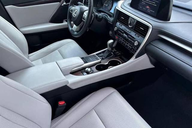 Photo of 2022 Nebula Gray Pearl Lexus RX 350