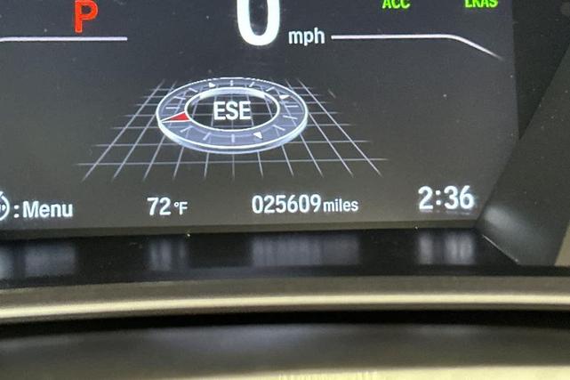 Photo of 2022 Platinum White Pearl Honda CR-V