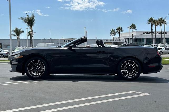 Photo of 2020 Shadow Black Ford Mustang