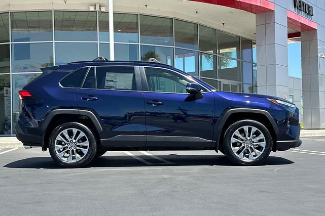 Photo of 2025 Blueprint Toyota RAV4
