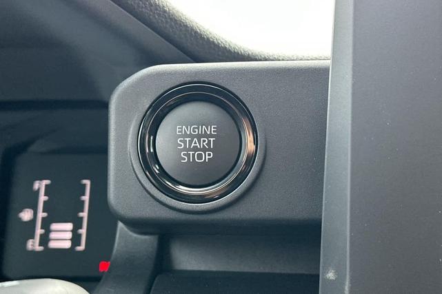 Photo of 2025 Ice Cap Toyota Tacoma