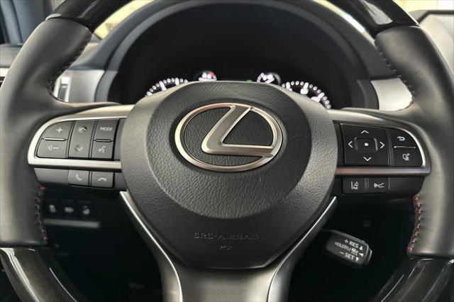 Photo of 2023 Eminent White Pearl Lexus GX 460