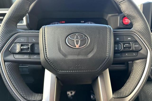 Photo of 2025 Ice Cap Toyota Tacoma
