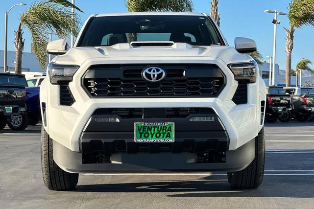 Photo of 2025 Ice Cap Toyota Tacoma