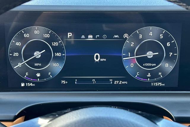 Photo of 2024 Snow White Pearl Kia Seltos