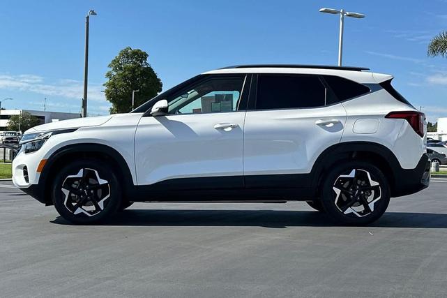 Photo of 2024 Snow White Pearl Kia Seltos