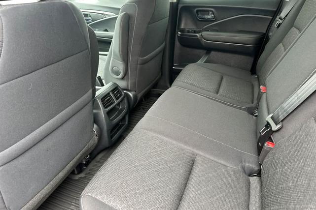 Photo of 2023 Radiant Red Metallic II Honda Ridgeline
