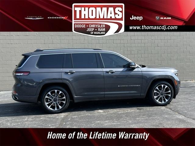 Photo of 2023 Metallic Jeep Grand Cherokee L