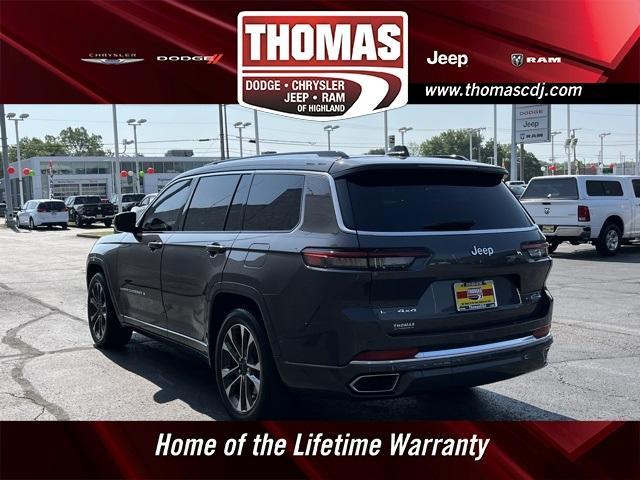 Photo of 2023 Metallic Jeep Grand Cherokee L