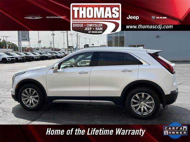 Photo of 2021 Crystal White Tri-Coat Cadillac XT4