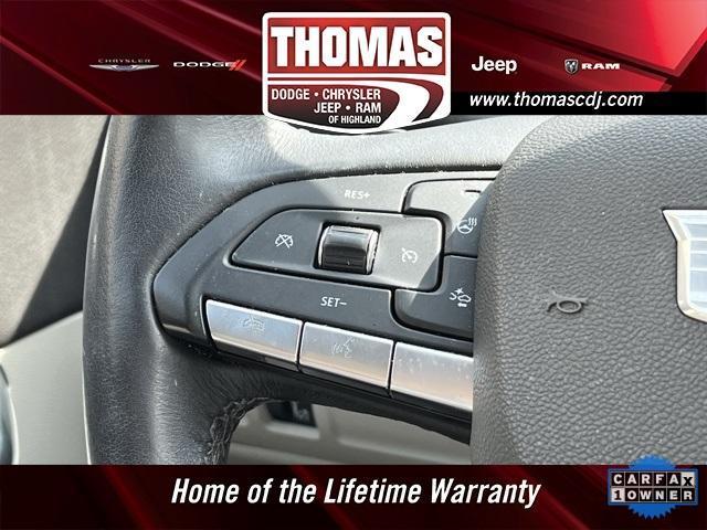 Photo of 2021 Crystal White Tri-Coat Cadillac XT4