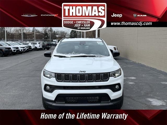 Photo of 2025 Bright White Clearcoat Jeep Compass