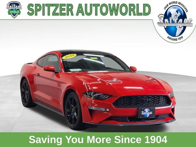 Photo of 2019 Race Red Ford Mustang